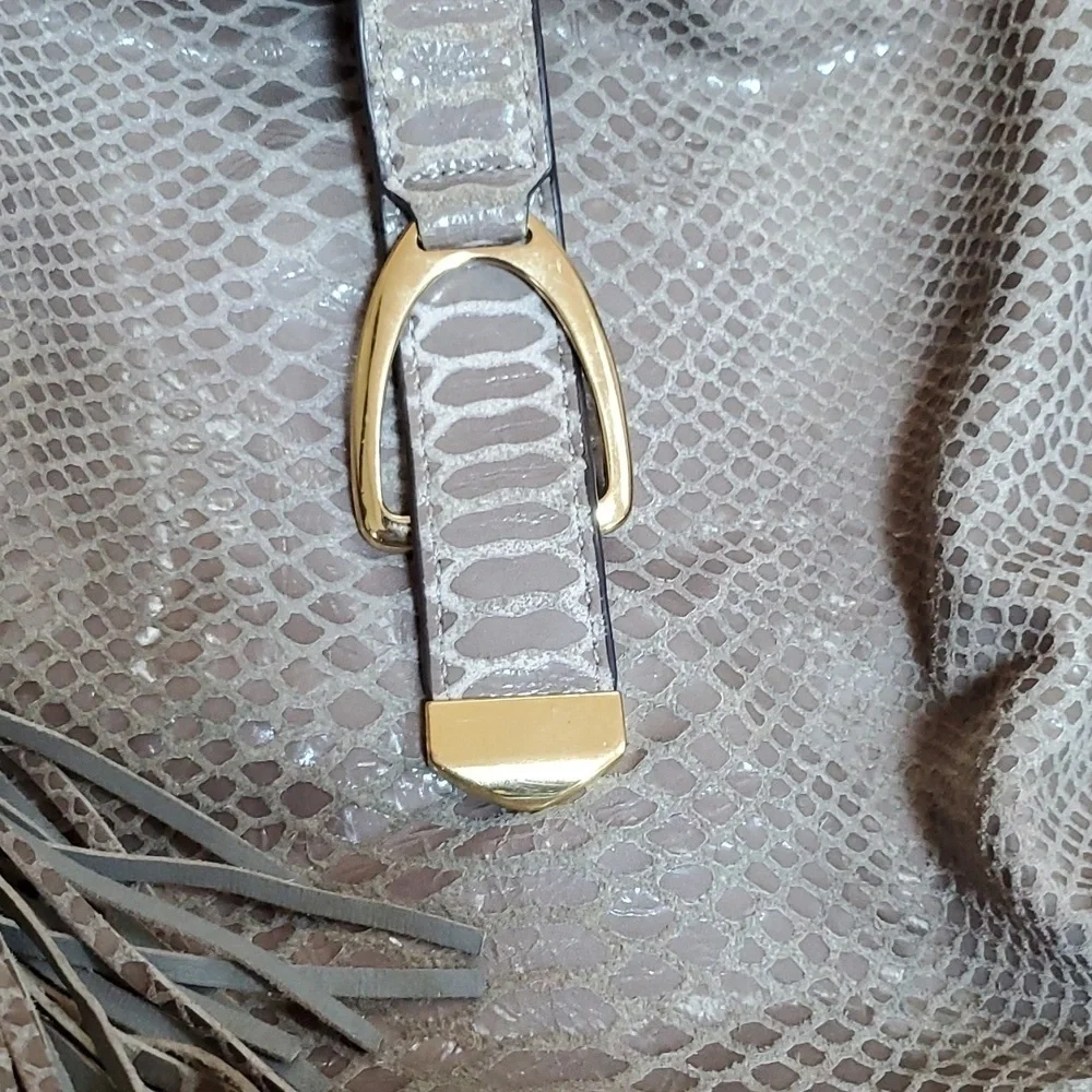 G.I.L.I python leather embossed shoulder bag